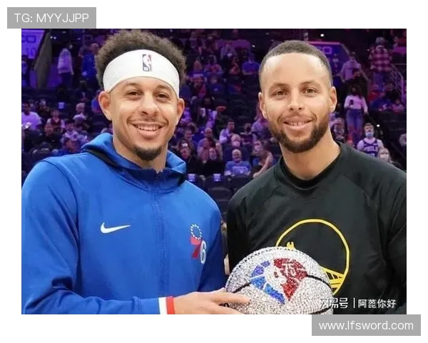 勇士队新赛季阵容曝光,库里与汤普森联手冲击总冠军 勇士队新赛季阵容曝光,库里与汤普森联手冲击总冠军