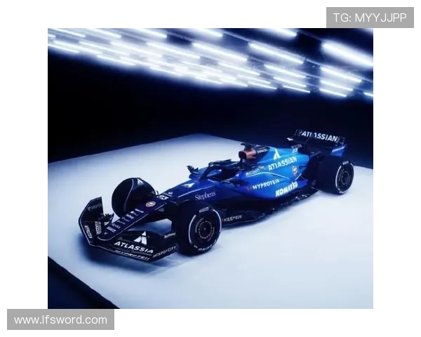 新赛季F1焦点汇聚各队争夺荣耀引爆全球赛车激情热潮持续升温中