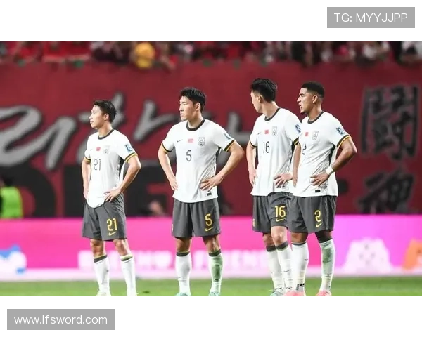 国足迎来新周期备战世界杯预选赛年轻阵容引发热议主教练战术调整成焦点