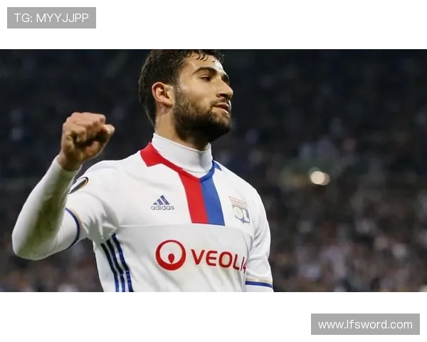 斯特拉斯堡俱乐部迎新赛季布局核心引援与青训战略升级推动球队未来发展