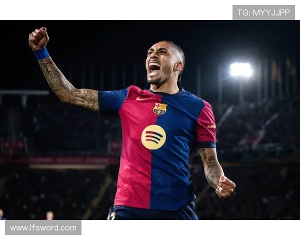 梅西重返巴萨引发全球关注 新赛季西甲赛程预测与球队动向分析