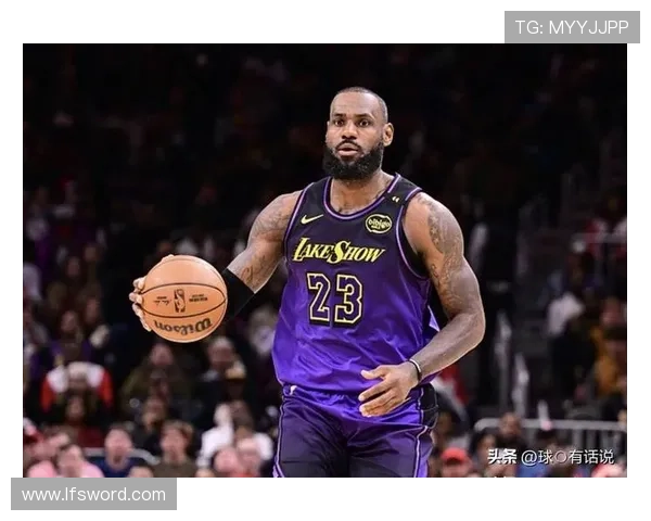 浓眉复出带领湖人逆转胜,詹姆斯伤势恢复情况引关注 浓眉复出带领湖人逆转胜,詹姆斯伤势恢复情况引关注